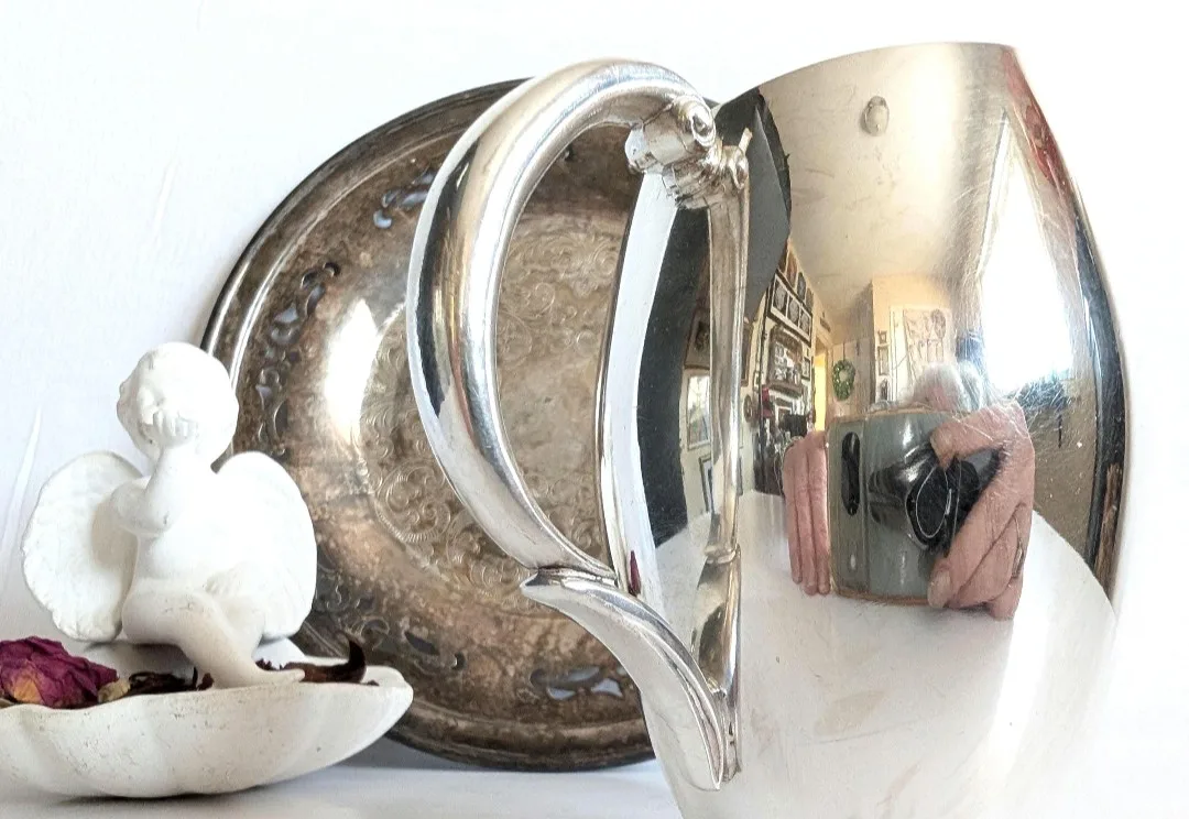 Wm Rogers Silver Plated Coffee Cream Pitcher ~ Flair image indicator(6)