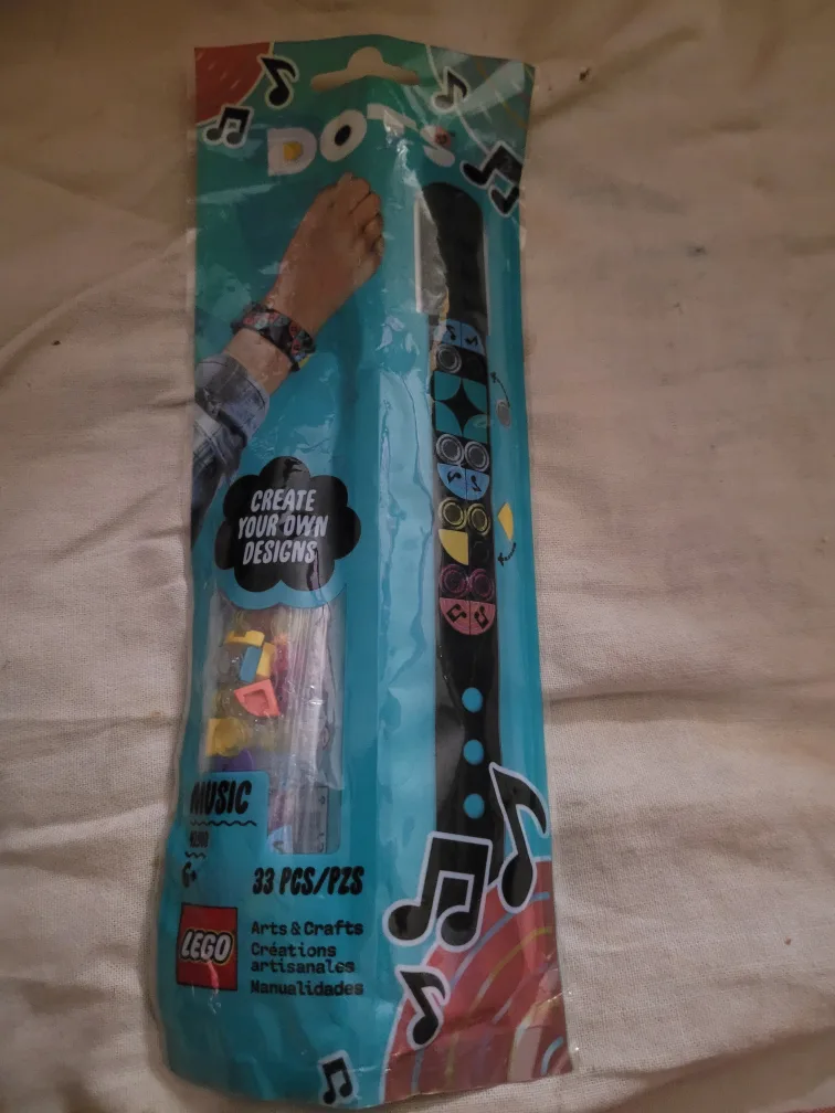 lego dots bracelet kit thumbnail