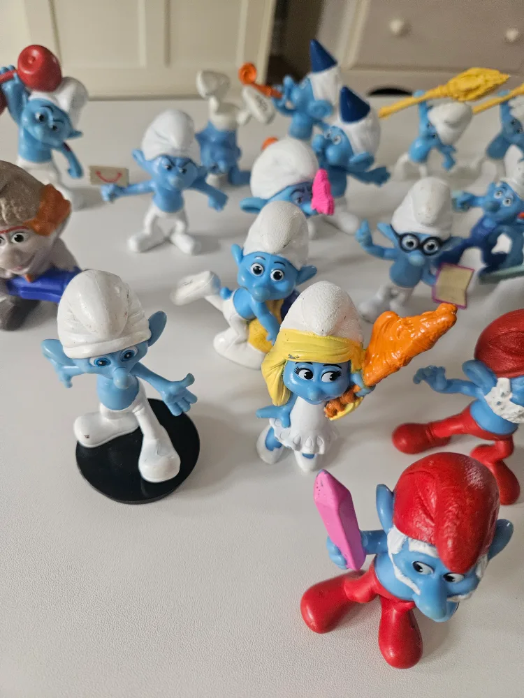 Smurfs Army 2013 image indicator(6)