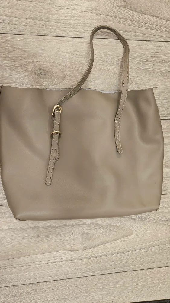 Taupe Tote Bag image indicator(4)