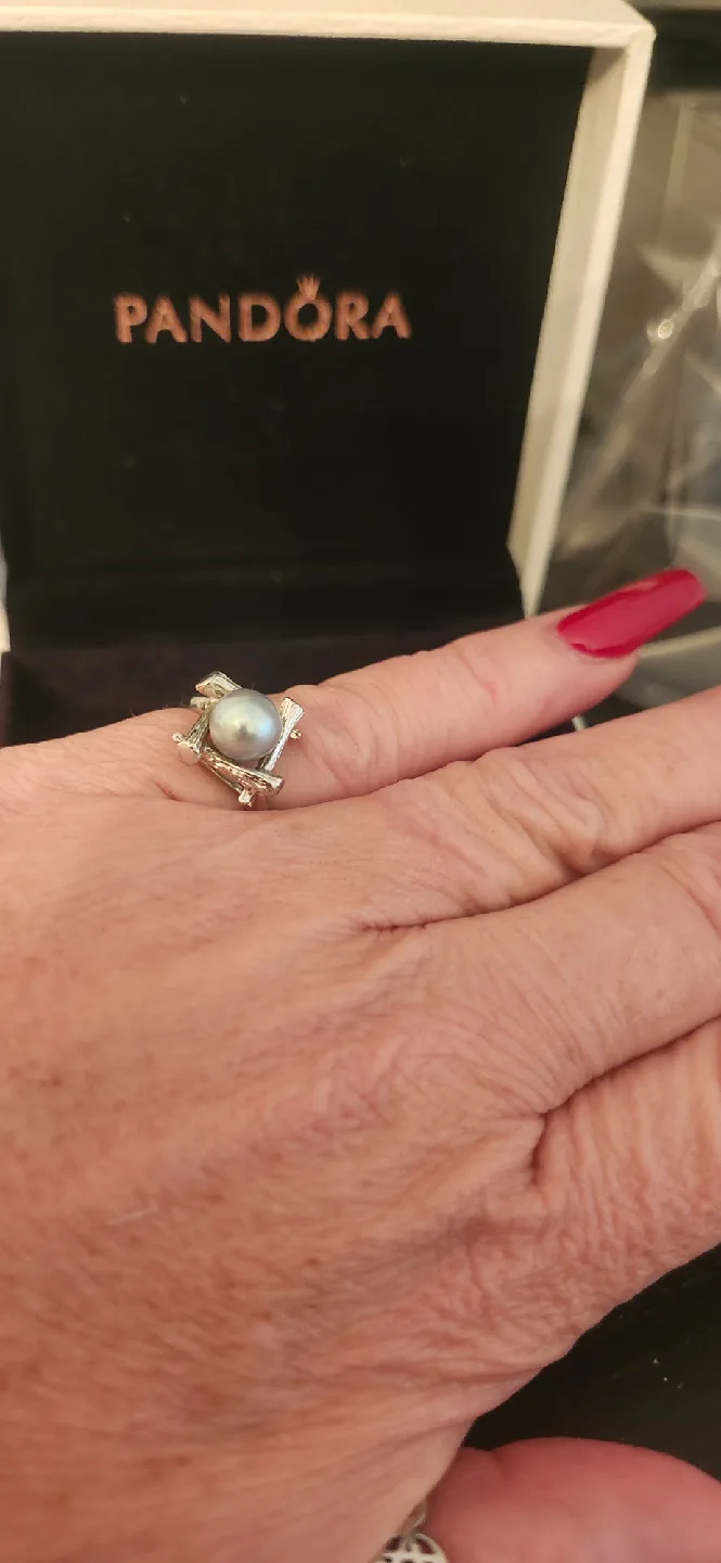 Silver Ring with Grey Pearl sz 7 image indicator(2)