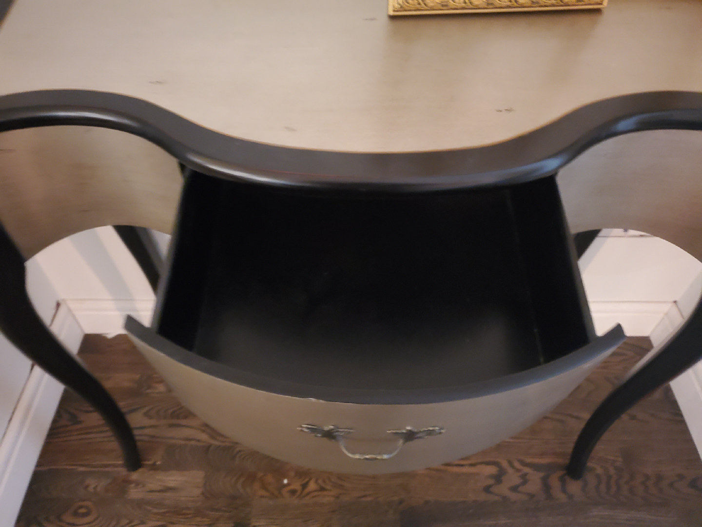 Console Table - photo 3
