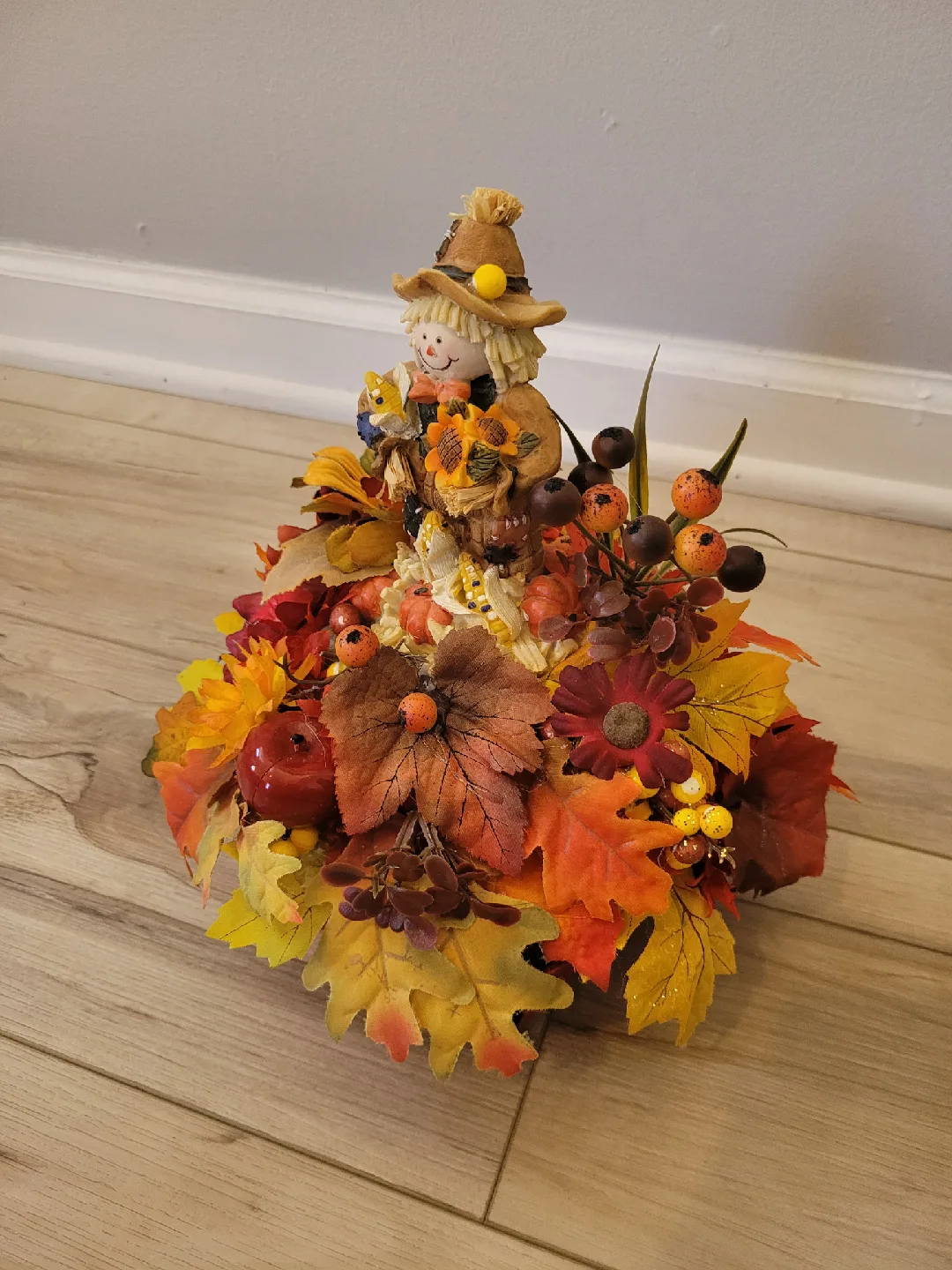 Fall Scarecrow Crafted Decoration Thanksgiving image indicator(3)