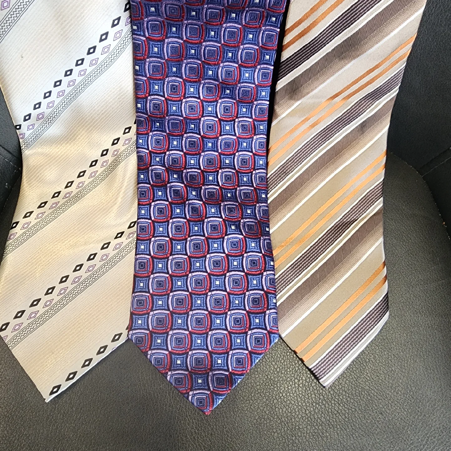 Men's Neckties Bundle image indicator(2)