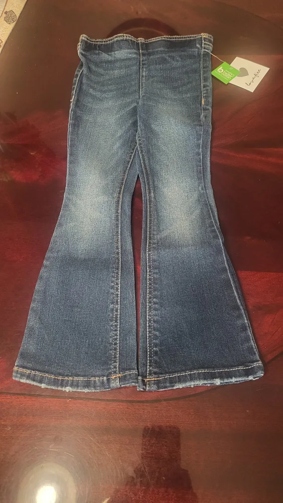 Love Fire Jeans - Size 4 image indicator(2)