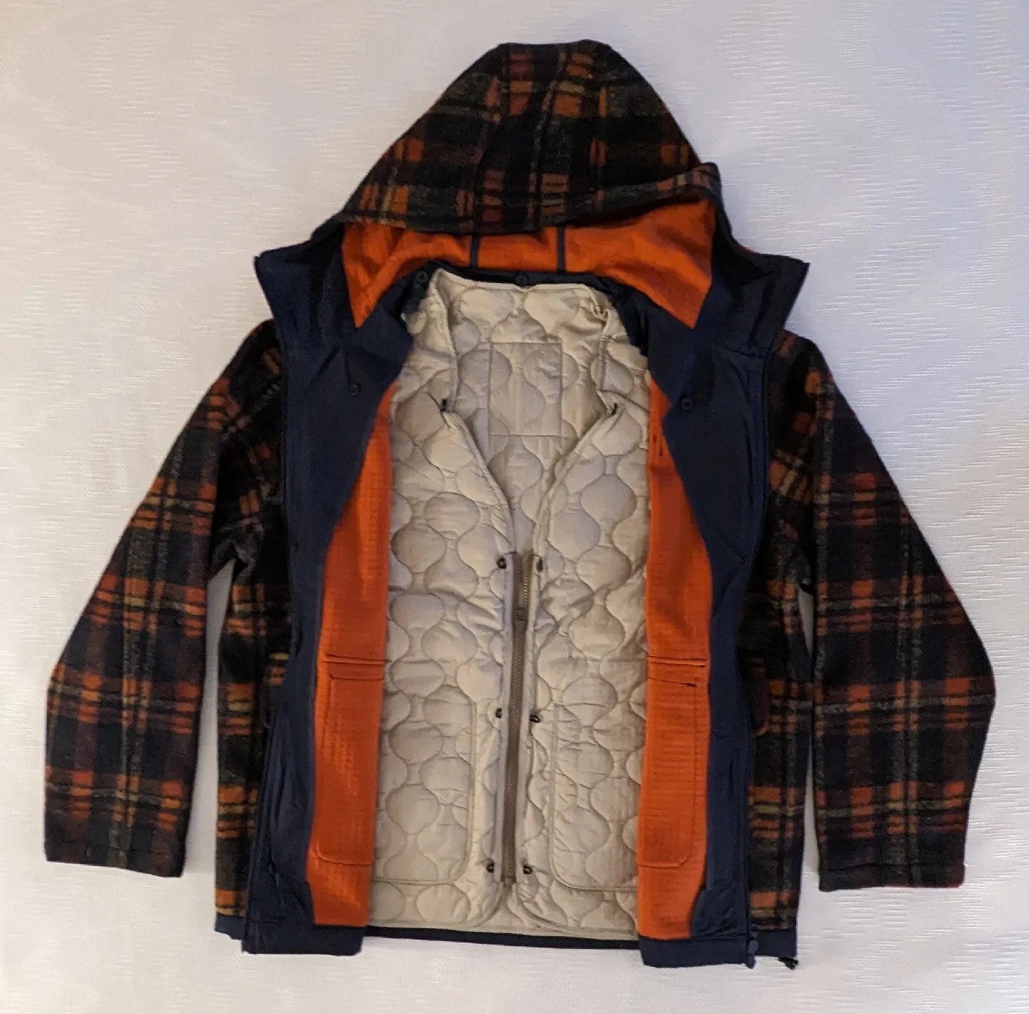 KITH CALHOUN SHORT PARKA HOODIE image indicator(3)