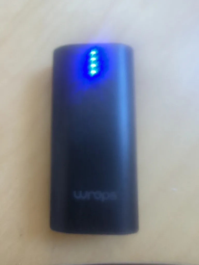 Wraps PWR-02 Power Bank image indicator(2)