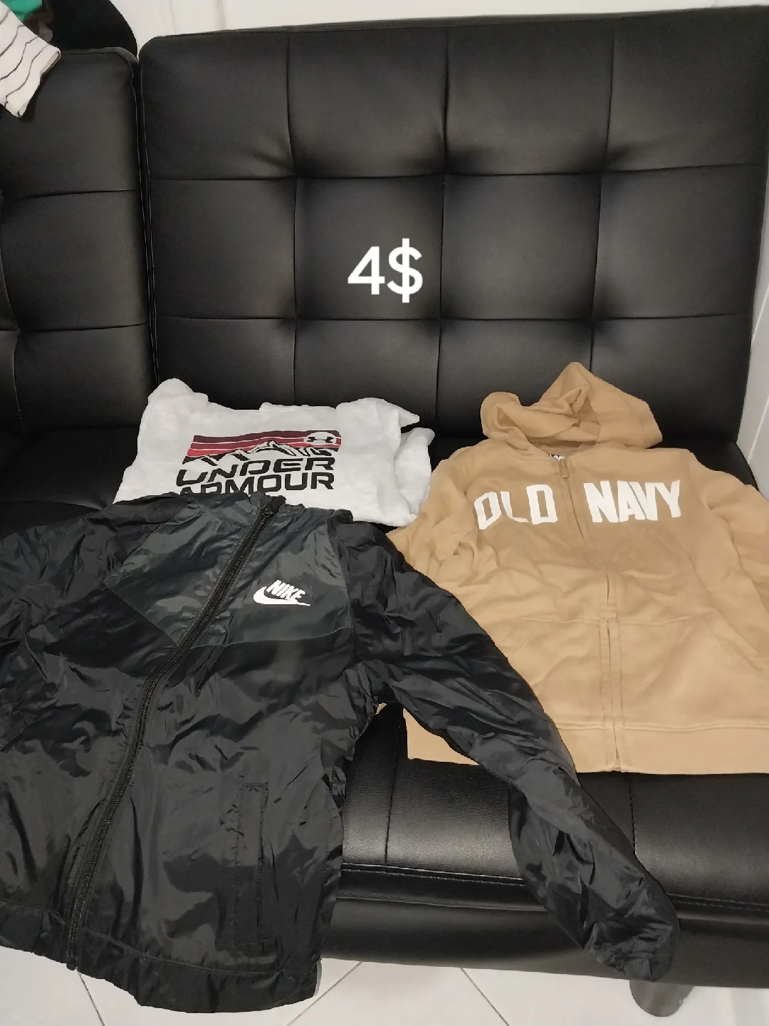 Bundle of Abercrombie & Fitch and Gap Shirts image indicator(9)