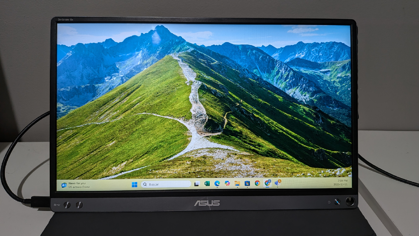 ASUS ZenScreen Go MB16A Portable Monitor