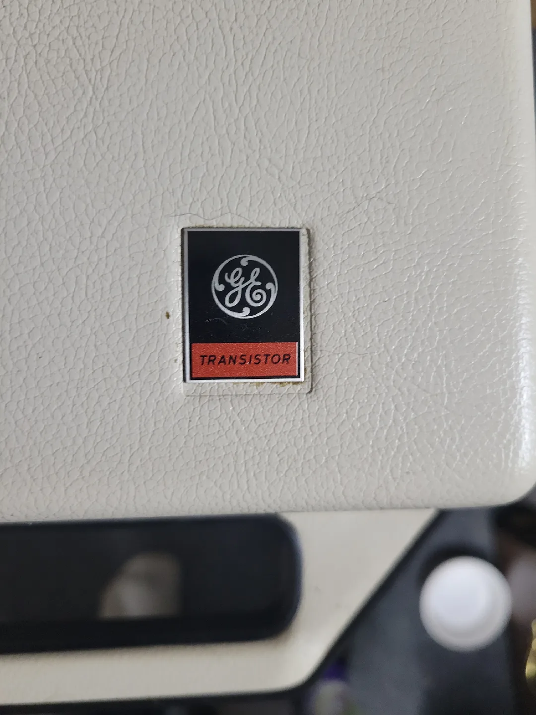 Vintage GE Electric Solid State Transistor Record Player image indicator(2)