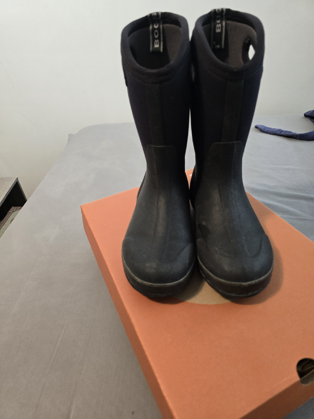 Bogs  Winter Boots, Size 5 Kids ( EUR38) In Very good condition - photo 3