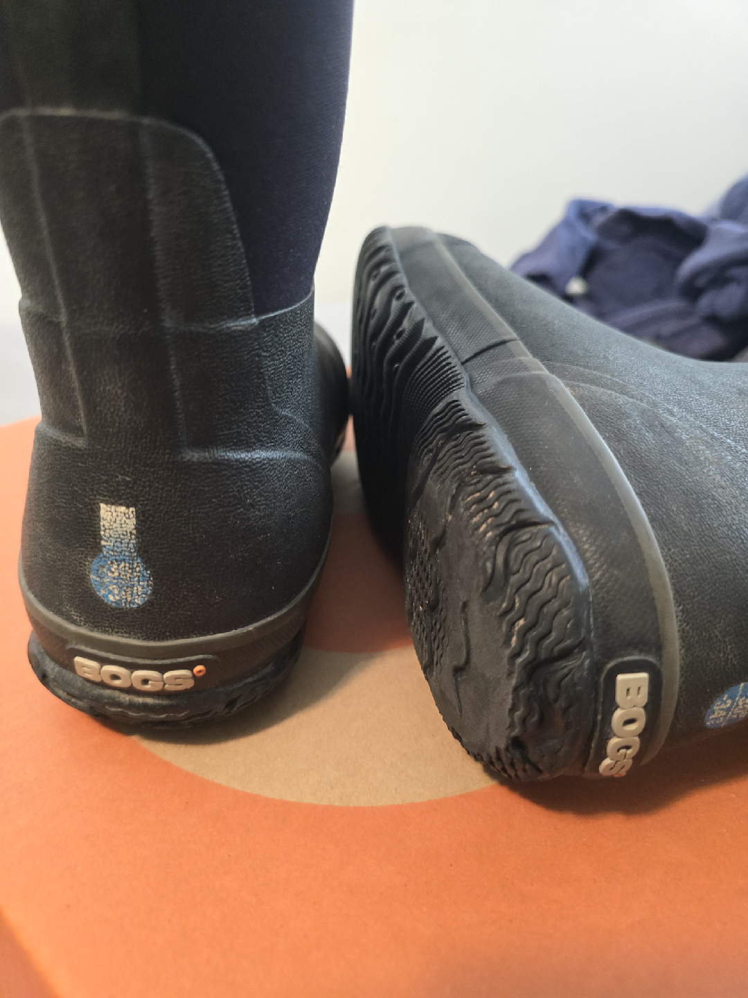 Bogs  Winter Boots, Size 5 Kids ( EUR38) In Very good condition - photo 4