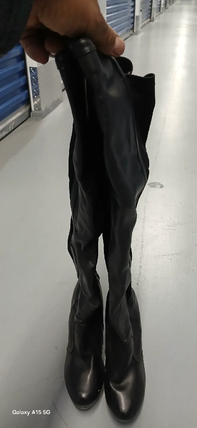 Black Thigh High Heel Boots image indicator(4)