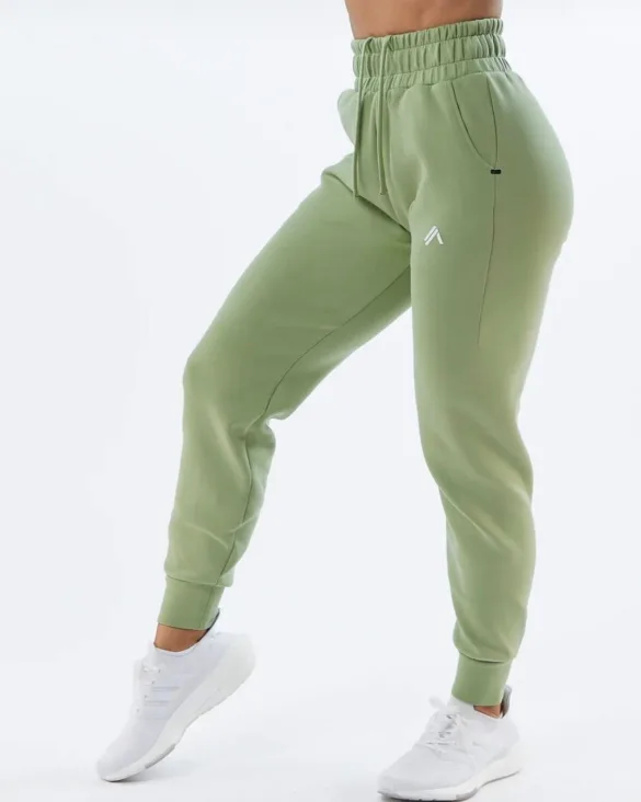 Alphalete Amplify Joggers - Sage Green