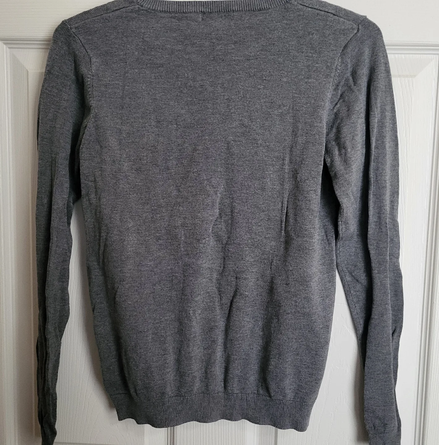 H&M Basics Grey Sweater - Size Small image indicator(2)