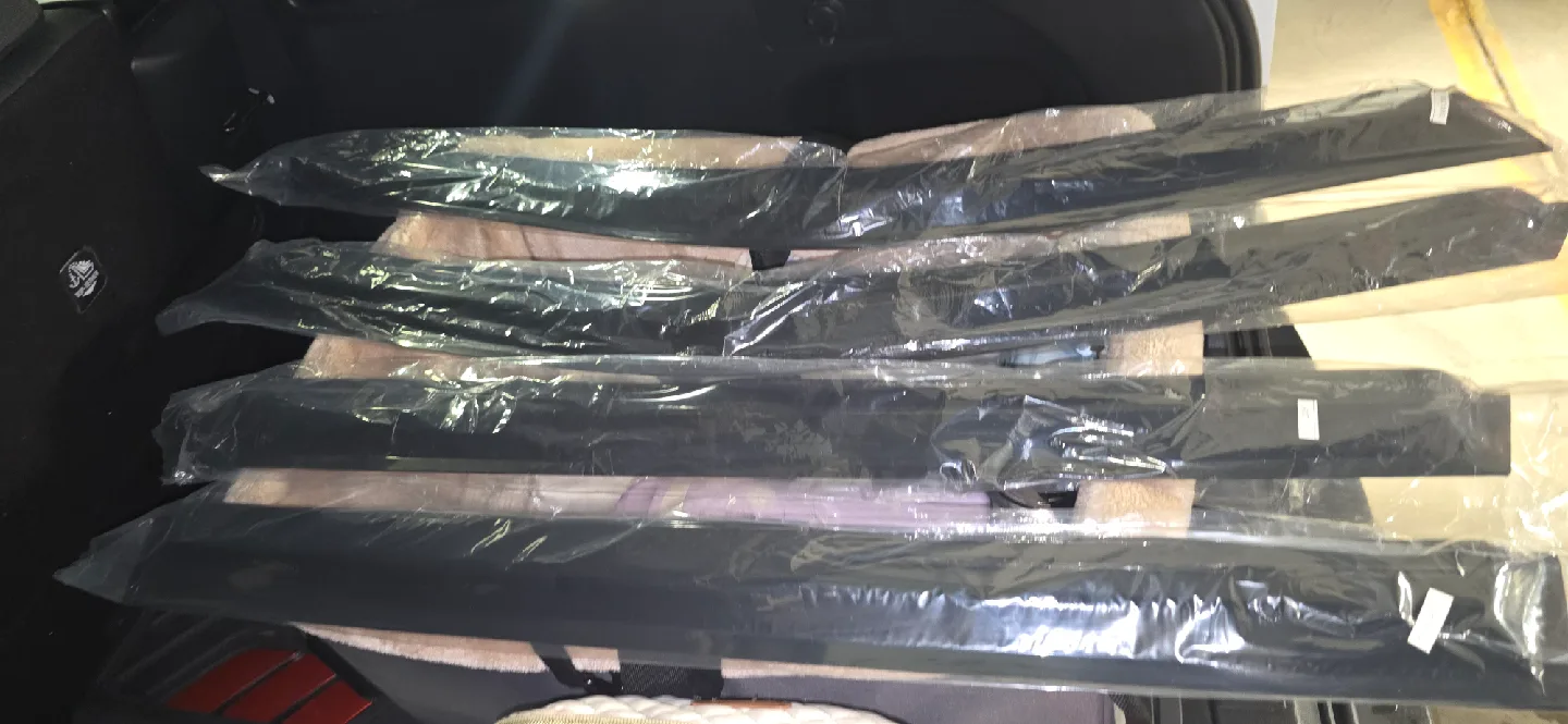 RAV4 2019 Window Visors - New in Package! image indicator(4)