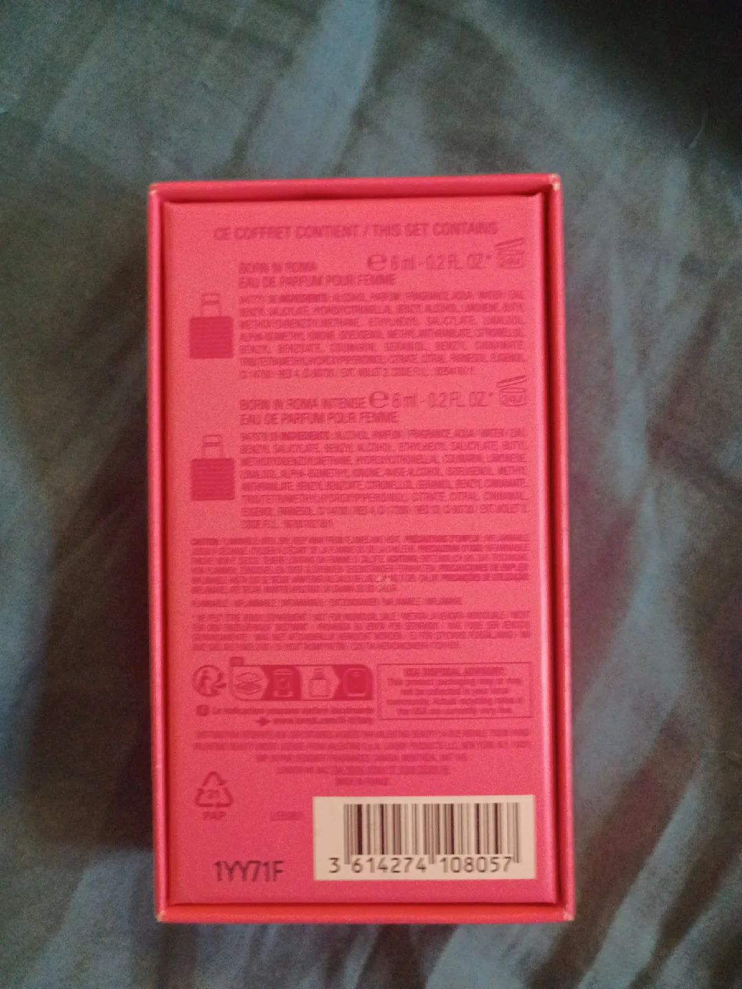 Valentino Born In Roma Intense Eau de Parfum Set image indicator(2)