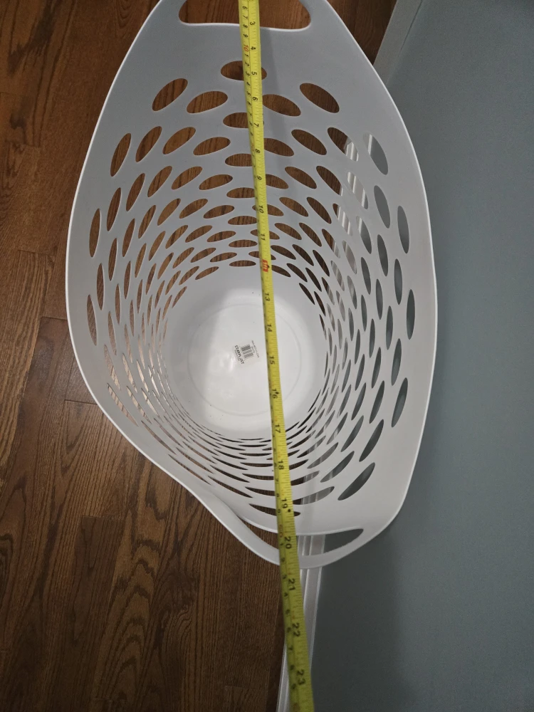 White Plastic Laundry Basket - photo 4