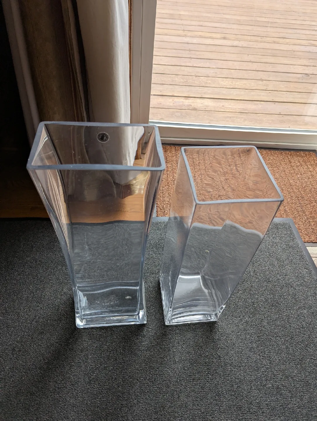 Glass Vases for Sale image indicator(2)