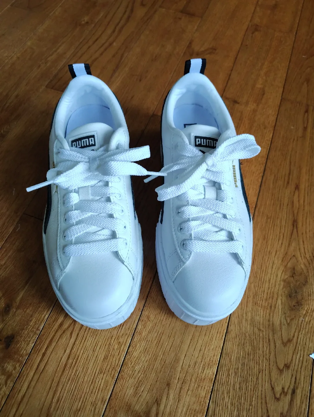 Puma Mayze Leather Women's Shoes - White image indicator(2)