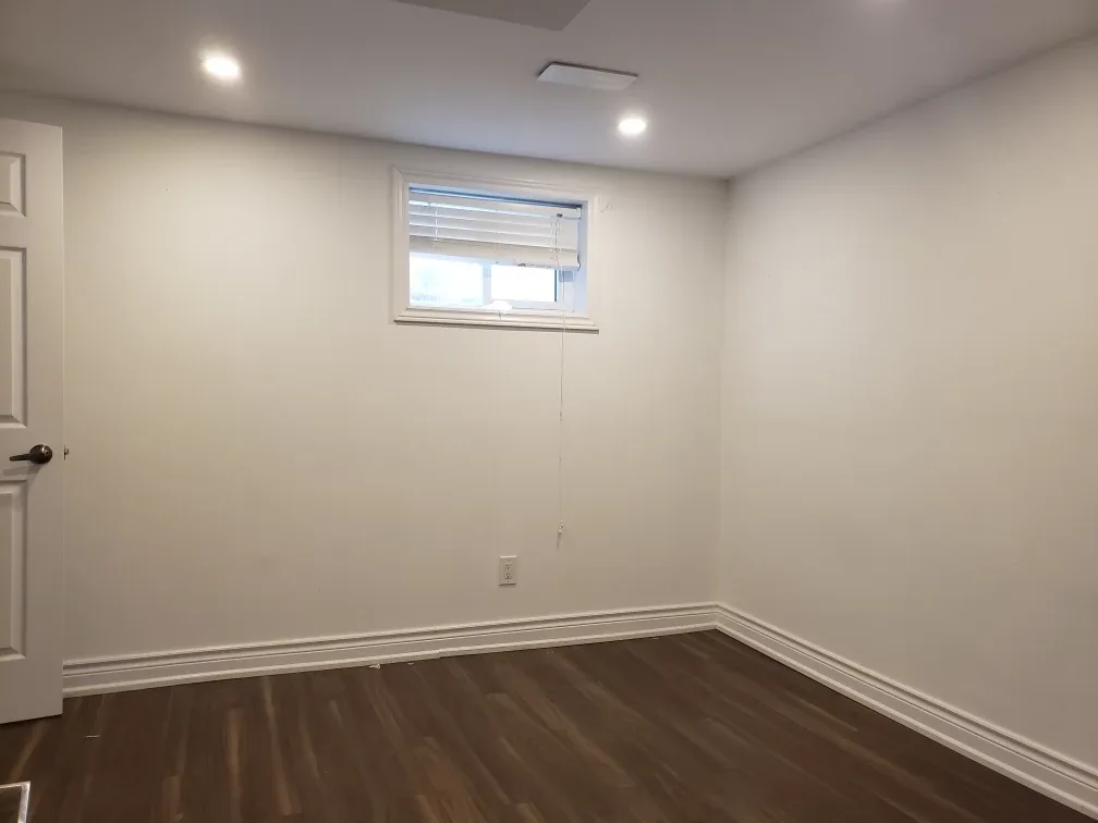 One Bedroom Apartment For Rent image indicator(4)