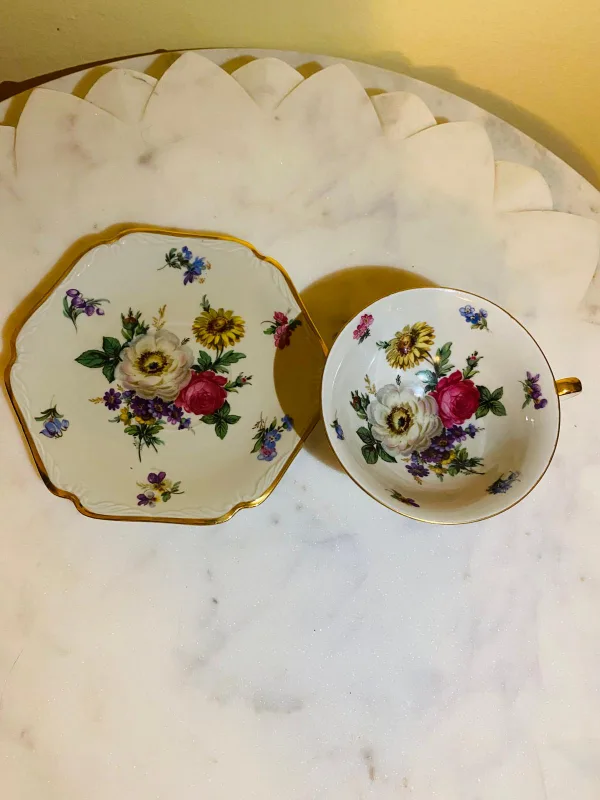 Mitterteich Bavaria Germany Floral Tea Cup & Saucer image indicator(2)