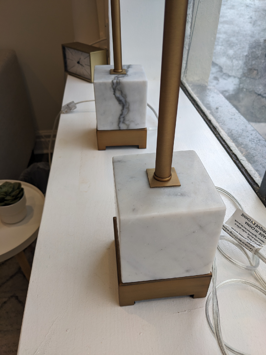 Pair of Structube Marble Base Lamps - photo 2