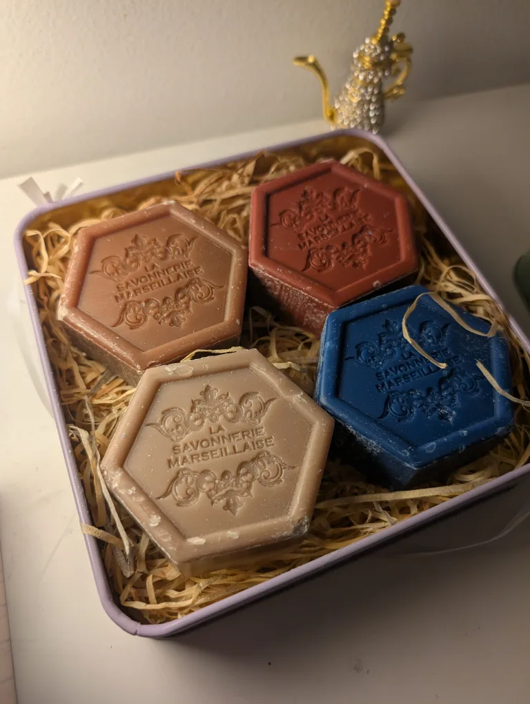 Savon de Marseille – Authentic Soap from the South of France 🇫🇷 image indicator(2)