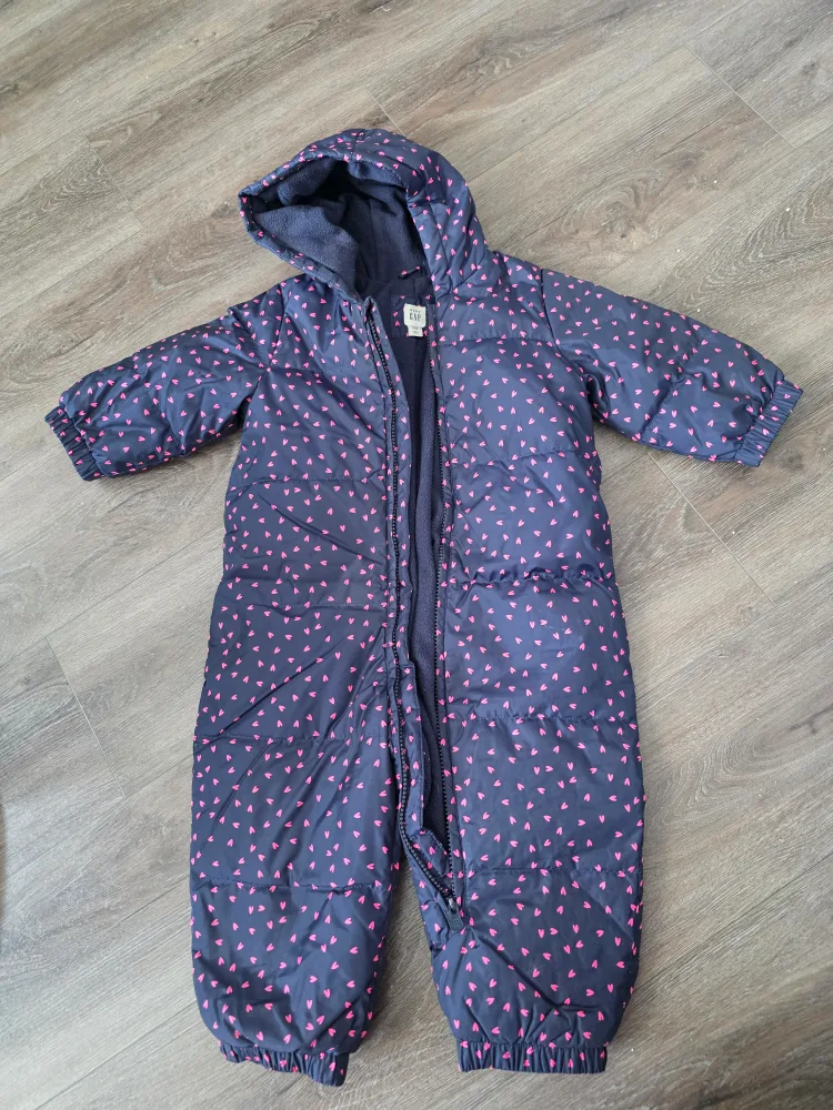 Baby/Toddler Jackets & Snowsuit Bundle image indicator(4)