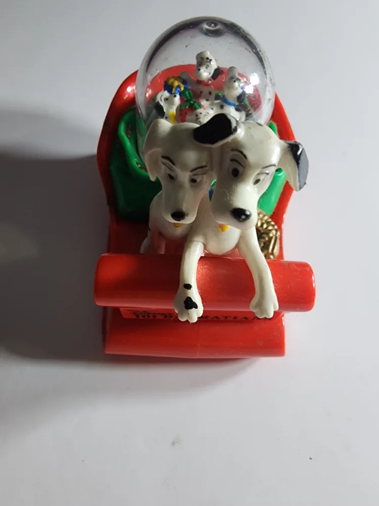 Disney's 101 Dalmatians Snow Dome McDonald's image indicator(9)