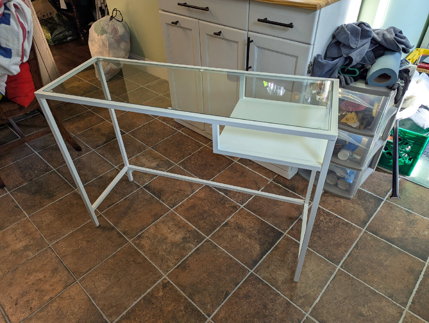 IKEA VITTSJÖ Laptop desk in white