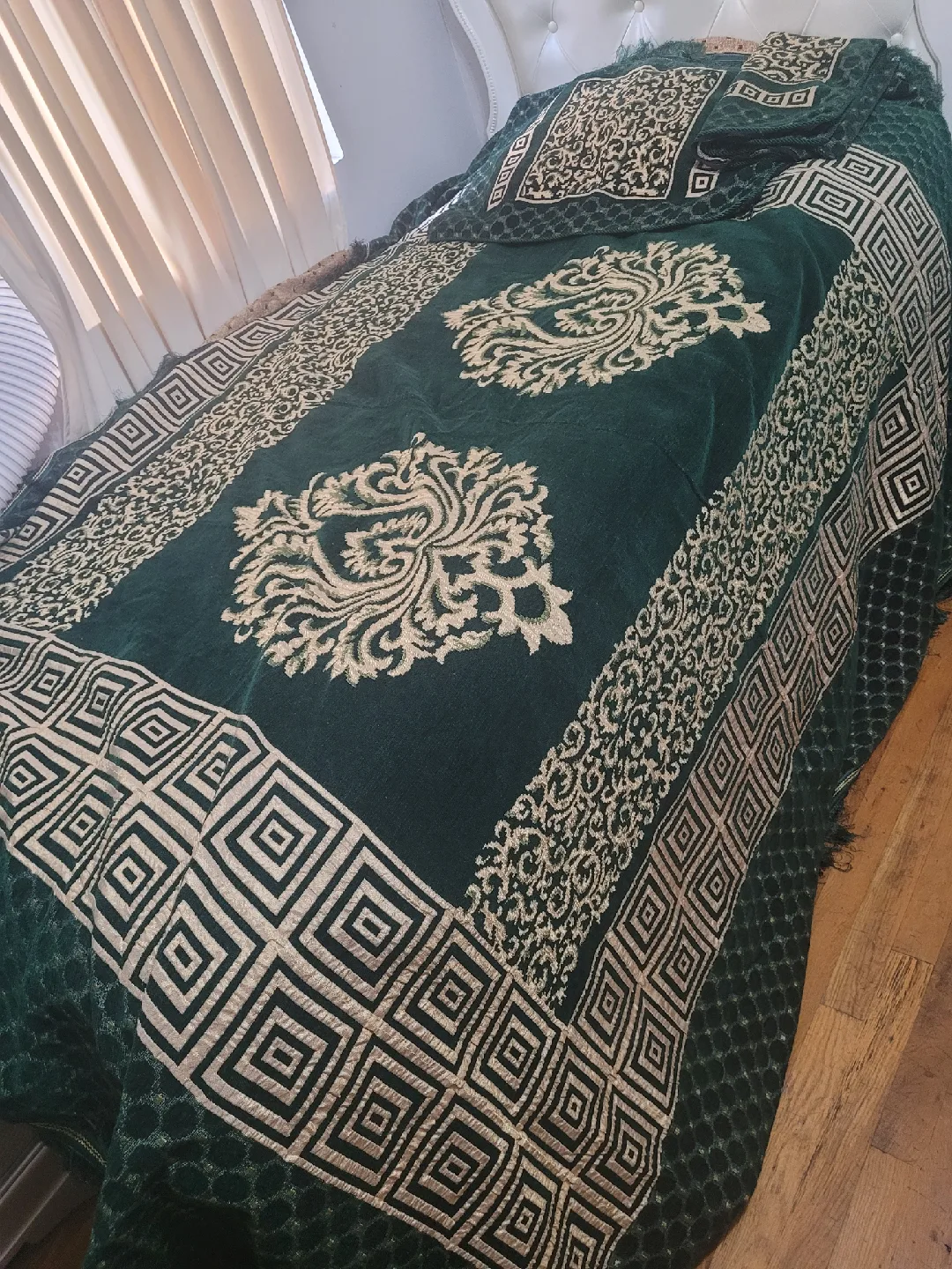 Green & Gold Bed sheets queen size 2 pillow thumbnail