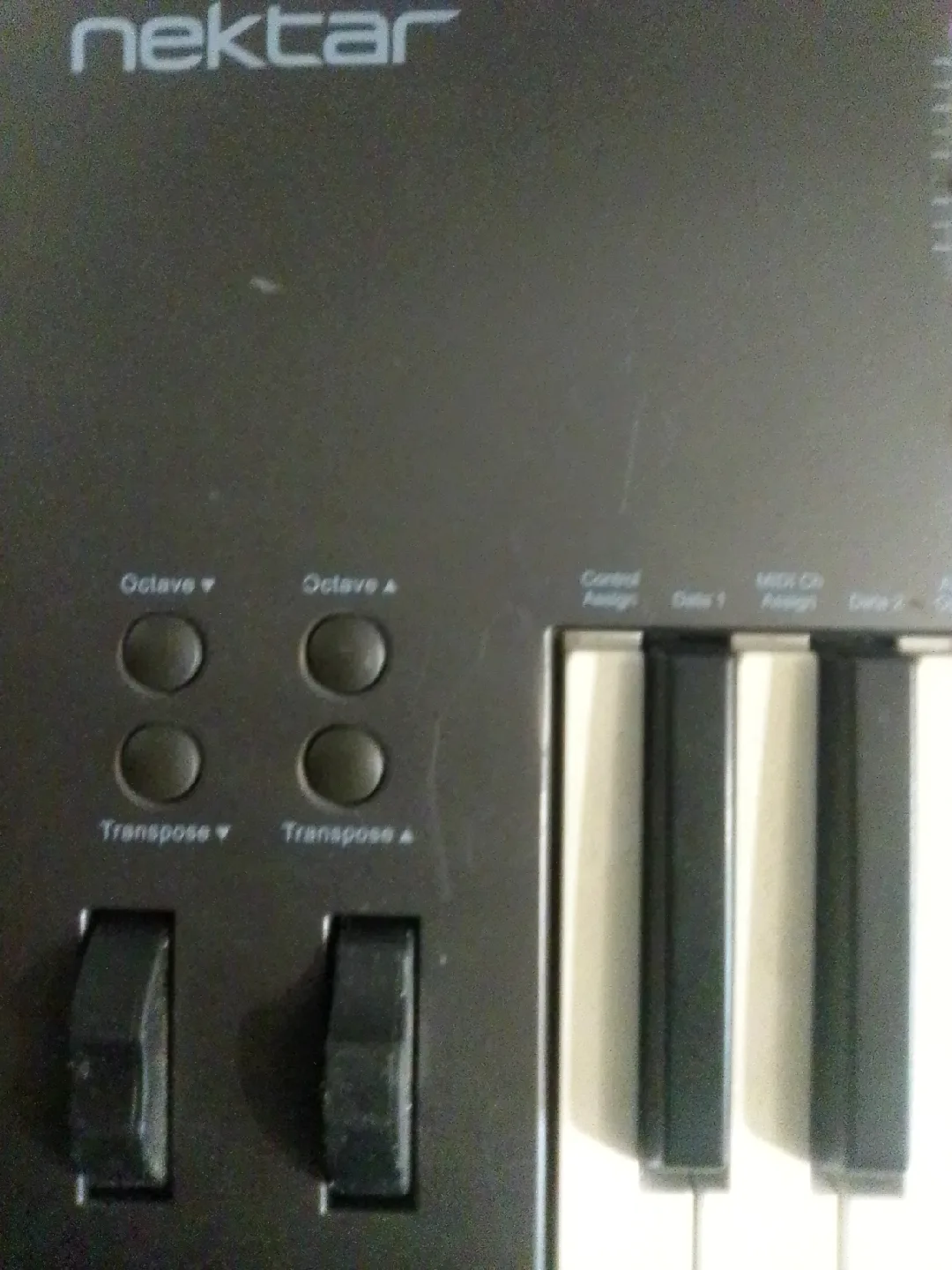 Nektar Impact LX61+ MIDI Controller Keyboard image indicator(6)