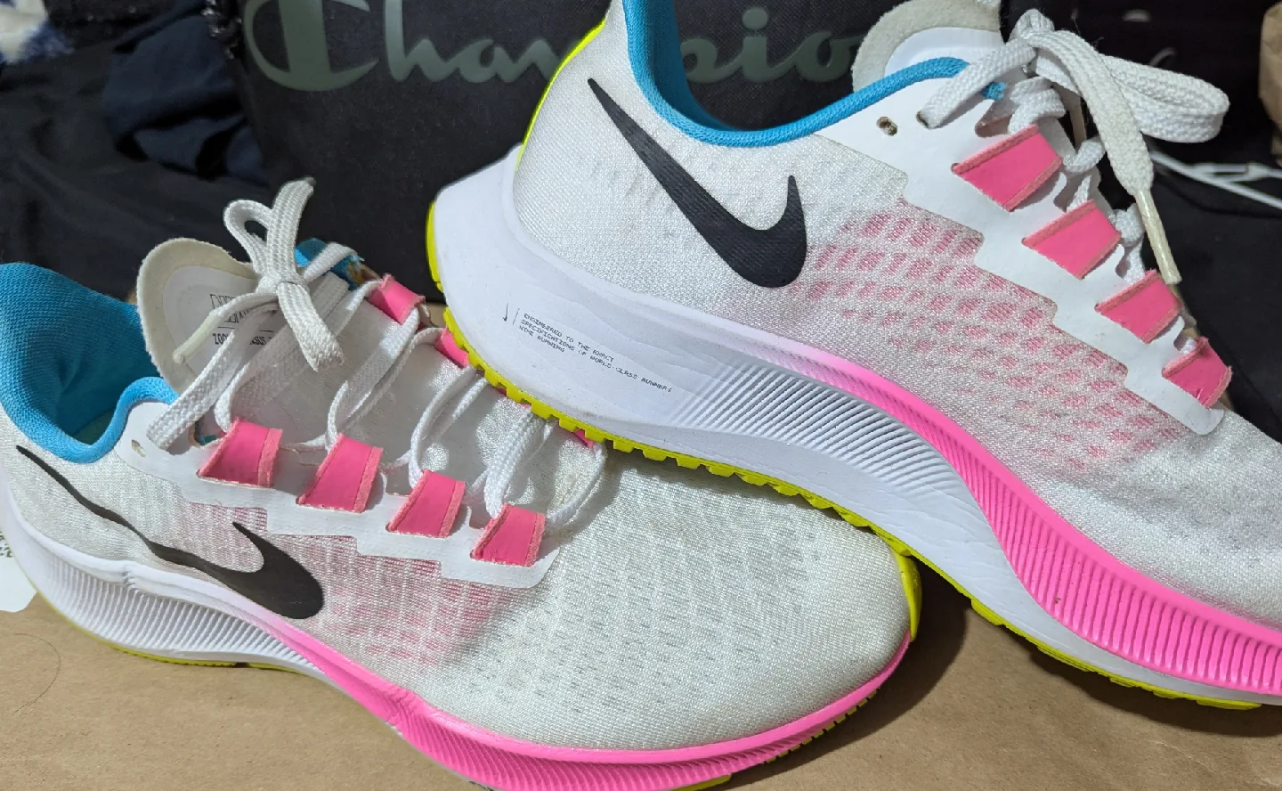 Nike Air Zoom Pegasus 37 White Pink Glow running shoe 8.5 womens image indicator(2)