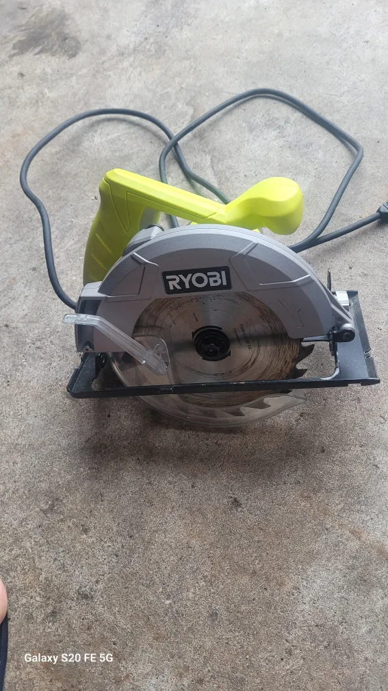 Ryobi CSB125VN Circular Saw - 7-1/4 inch thumbnail