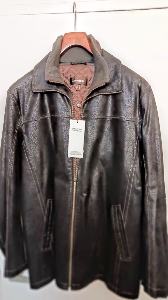 Danier Collection Leather Jacket - XL - photo 3