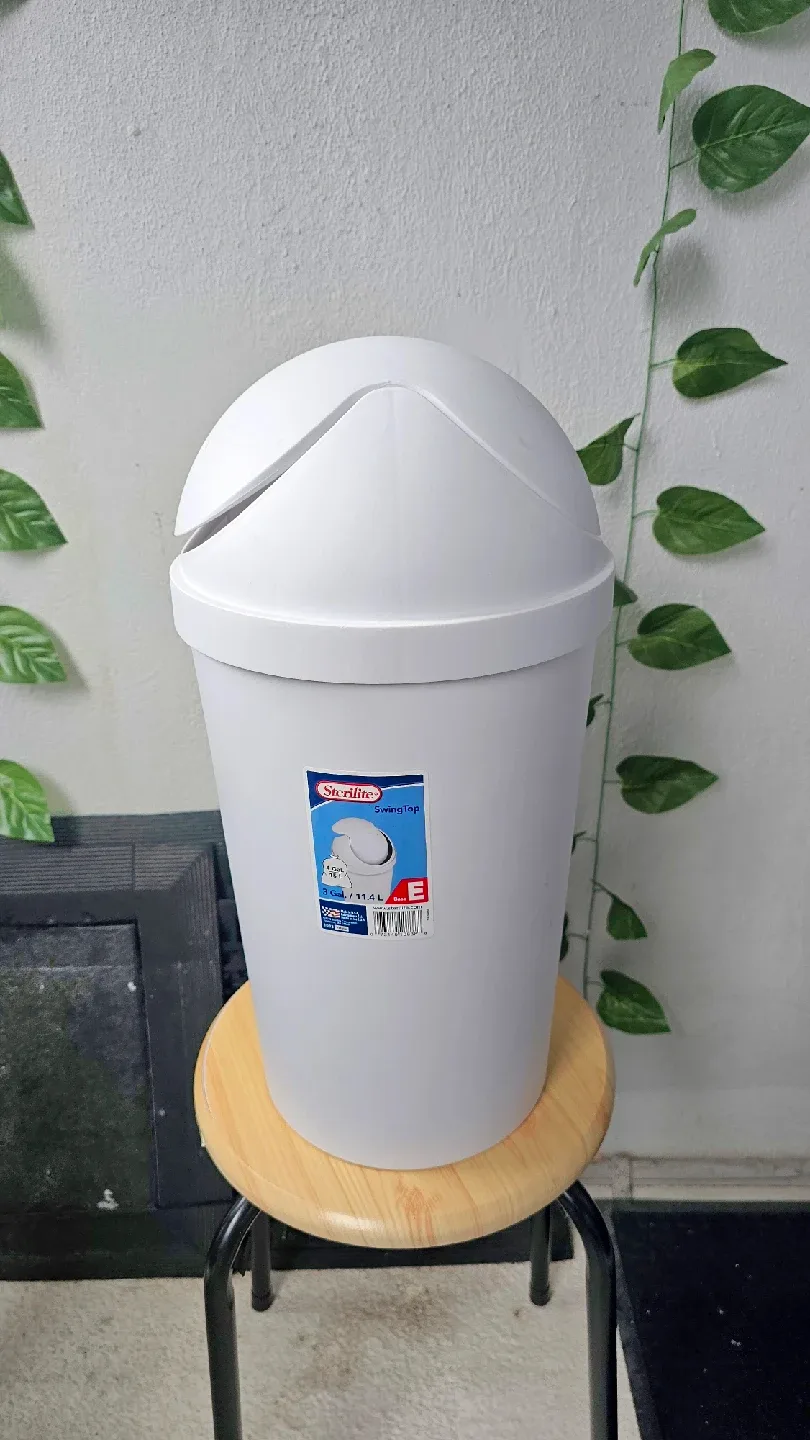 Sterilite 3 Gal White Swing-Top Wastebasket image indicator(3)