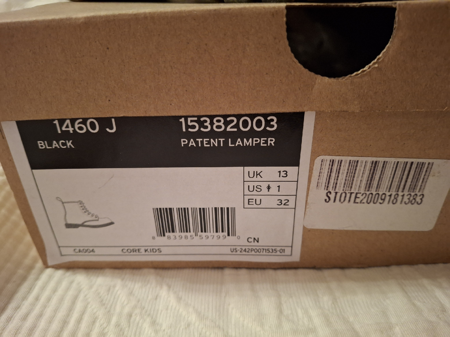 Dr. Martens 1460 J Black Patent Boots - Size 1 US - photo 2