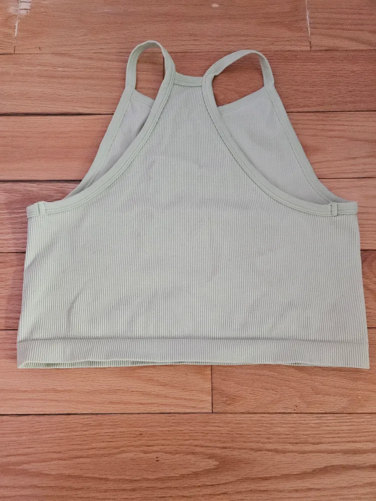 J.O & CO Ribbed Tank Top - Size S/M image indicator(3)