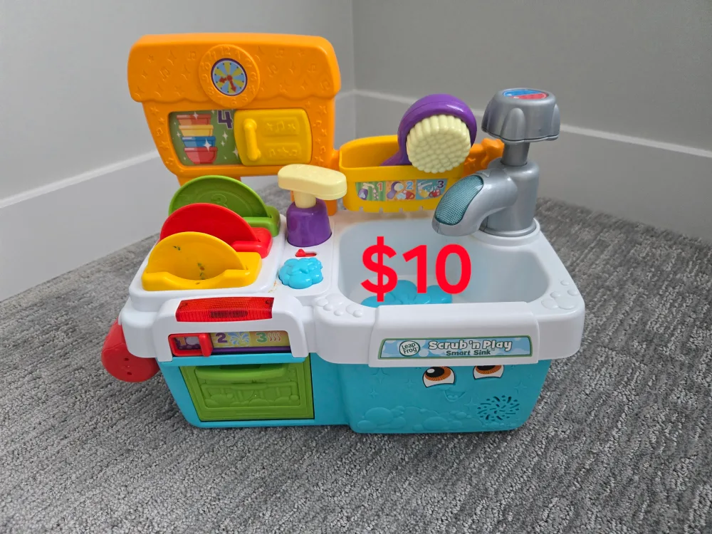 LeapFrog Scrub 'n Play Smart Sink thumbnail