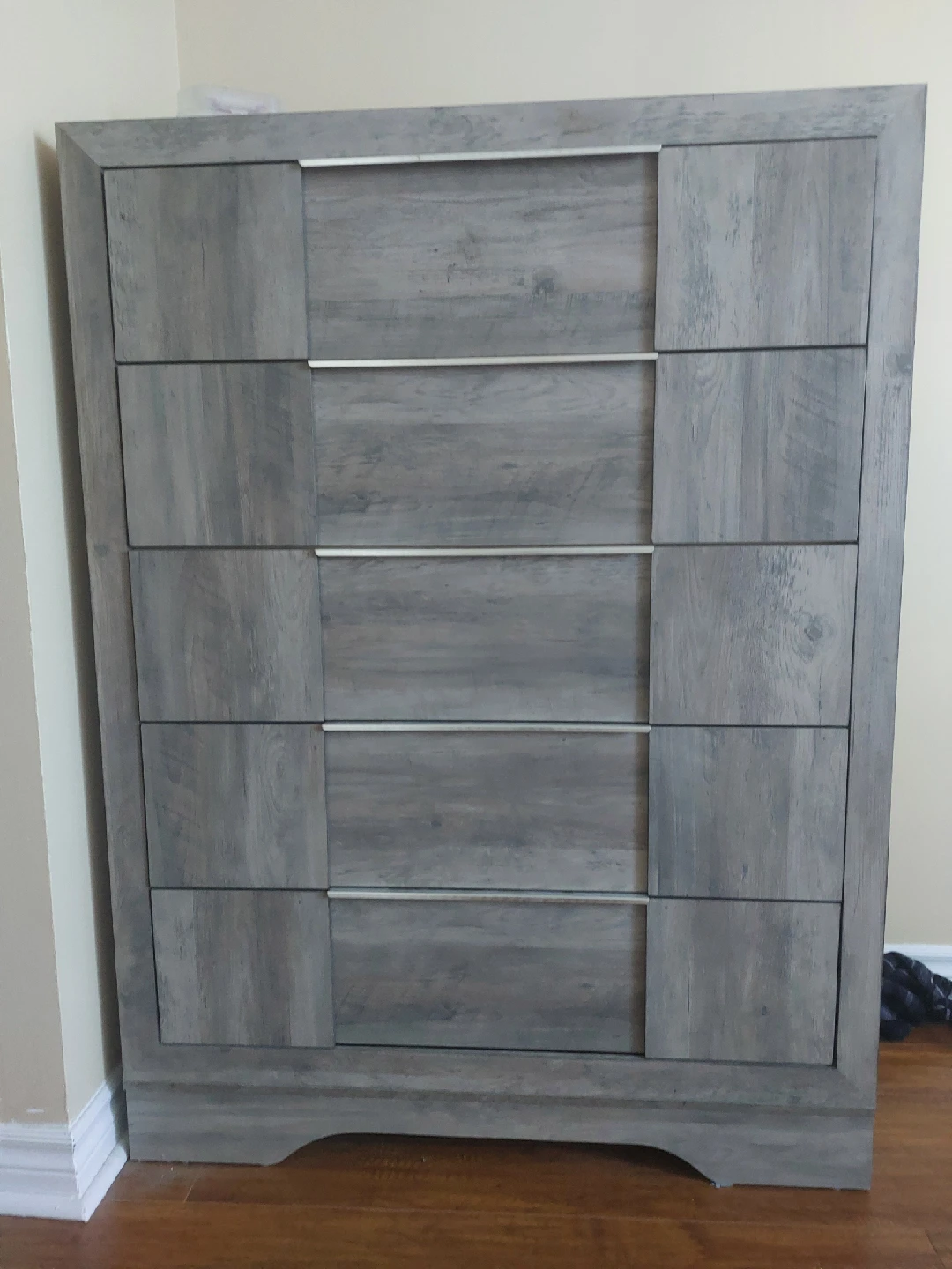 Grey Wooden 5-Drawer Dresser - photo 2