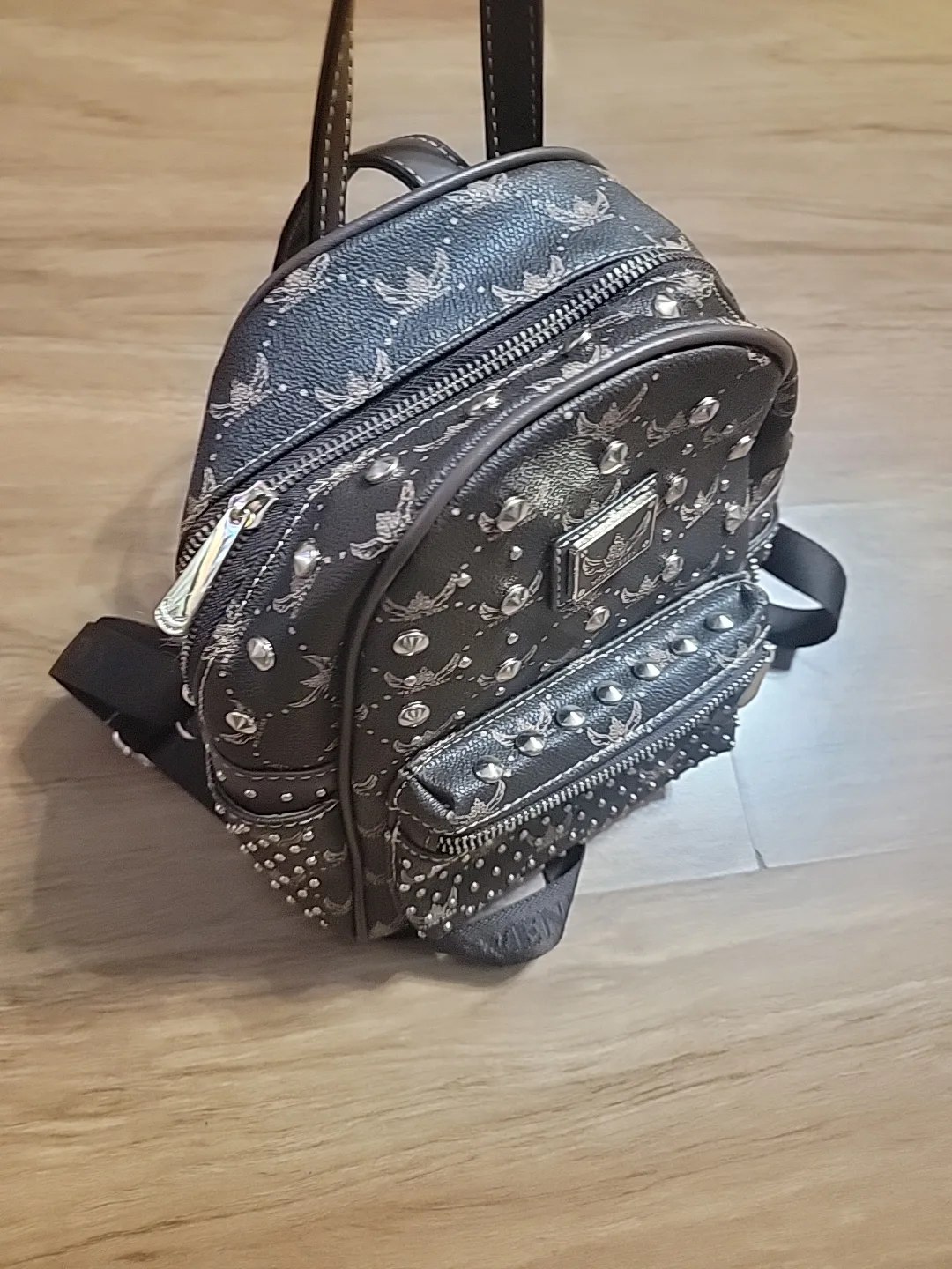 Wendy Keen Mini Backpack image indicator(2)