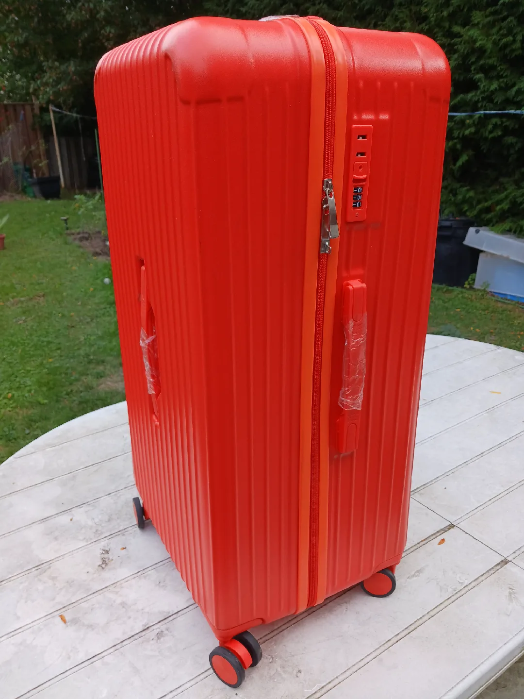 Orange Check-in Spinner Suitcase - 28" image indicator(3)