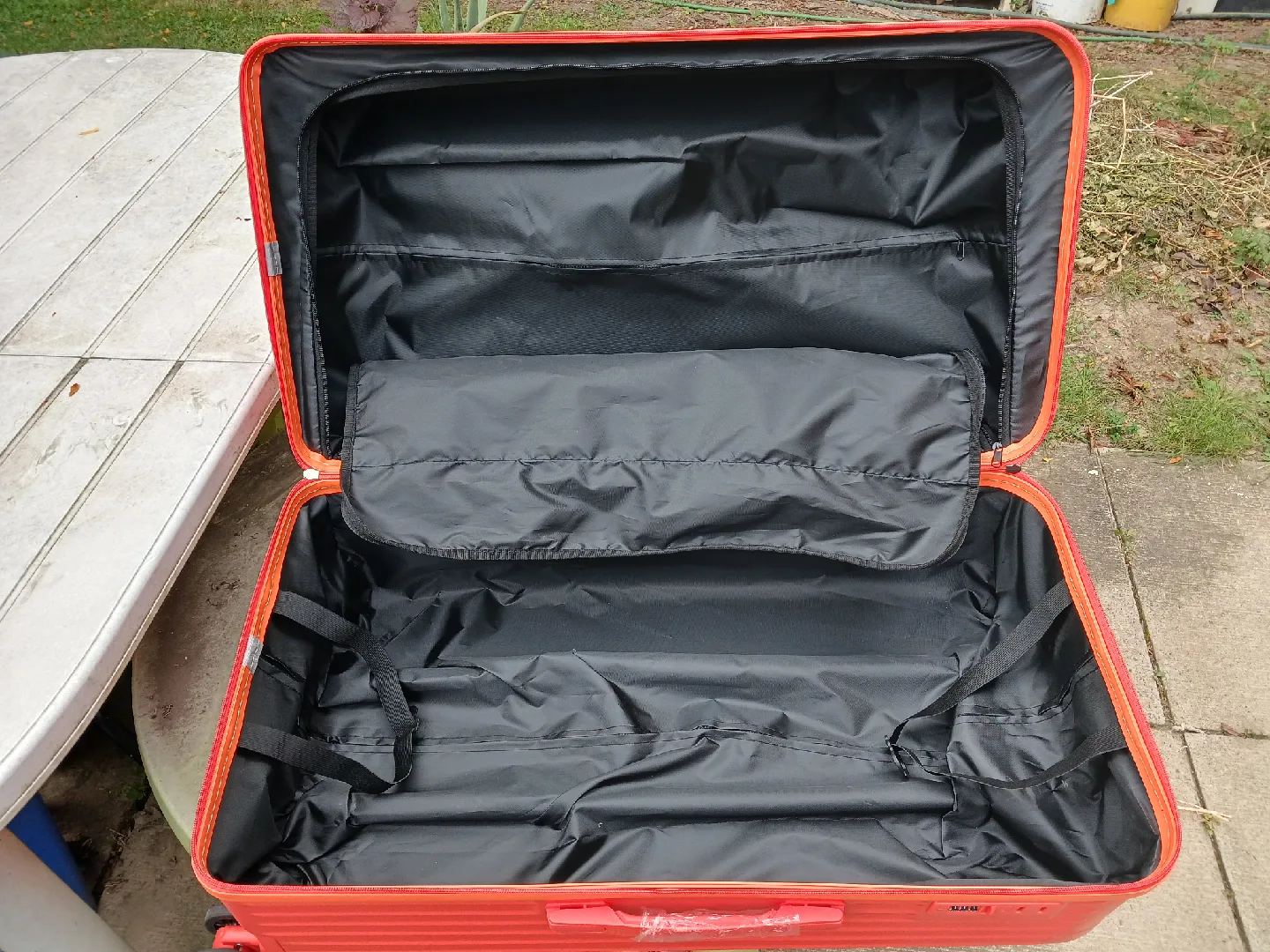 Orange Check-in Spinner Suitcase - 28" image indicator(5)
