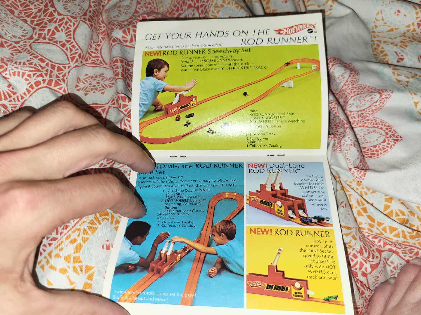 Vintage Hot Wheels Track Sets & Cars - photo 5