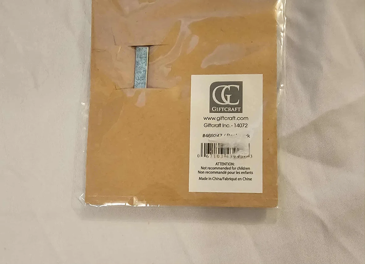 Gold and Black Giftcraft Owl 5x Magnifying Bookmark image indicator(7)