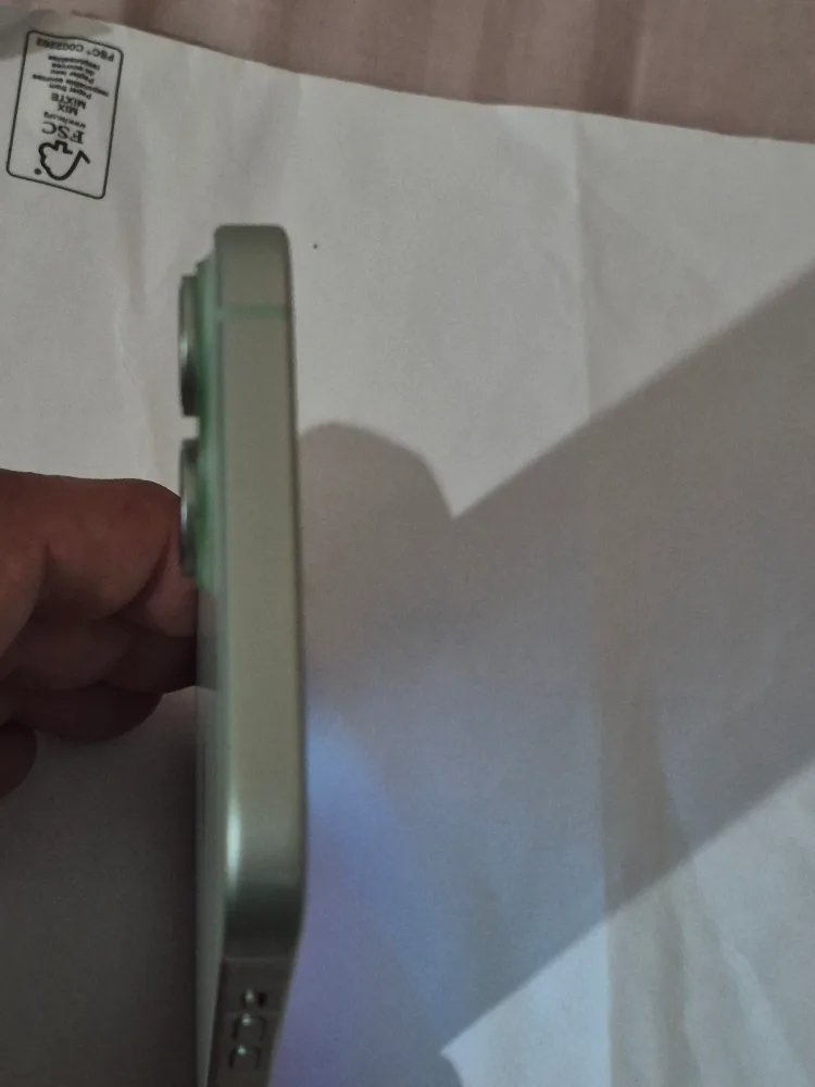 iphone 15 plus image indicator(2)