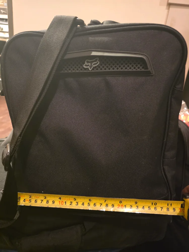 Fox Black Duffle Bag image indicator(2)