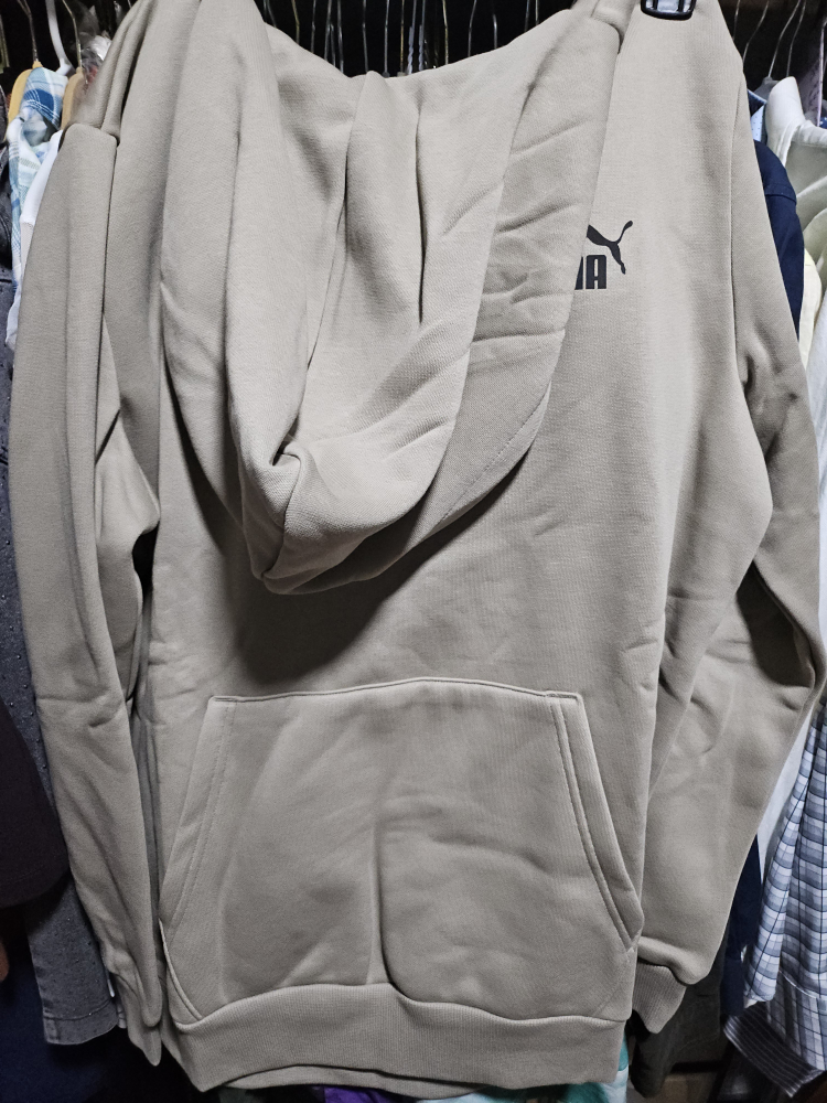 Puma Hoodie - Size M - photo 3