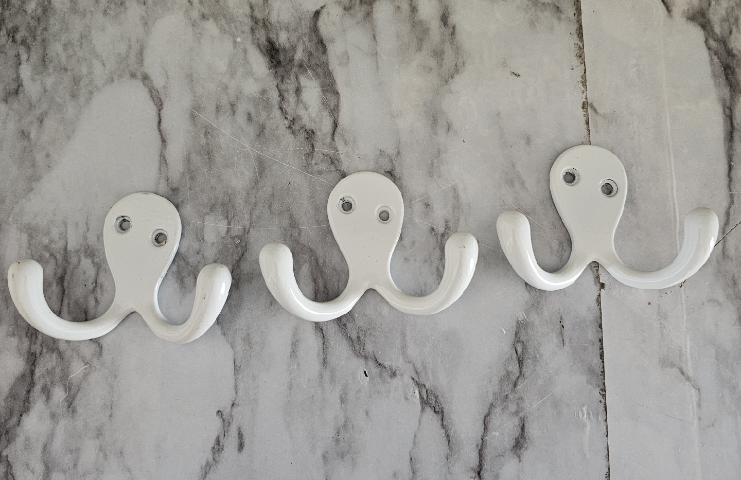 White Metal Wall Mounted Hooks